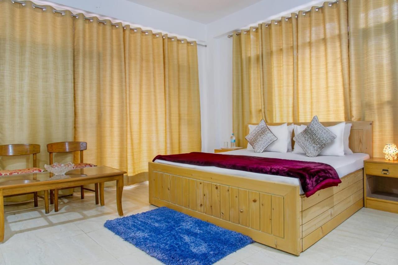 The Western Heights I Serviced Apartments I Pvt Balcony I Lift I Peacefull Area I Family Accomodation I Kasauli I By Exotic Stays Exterior photo