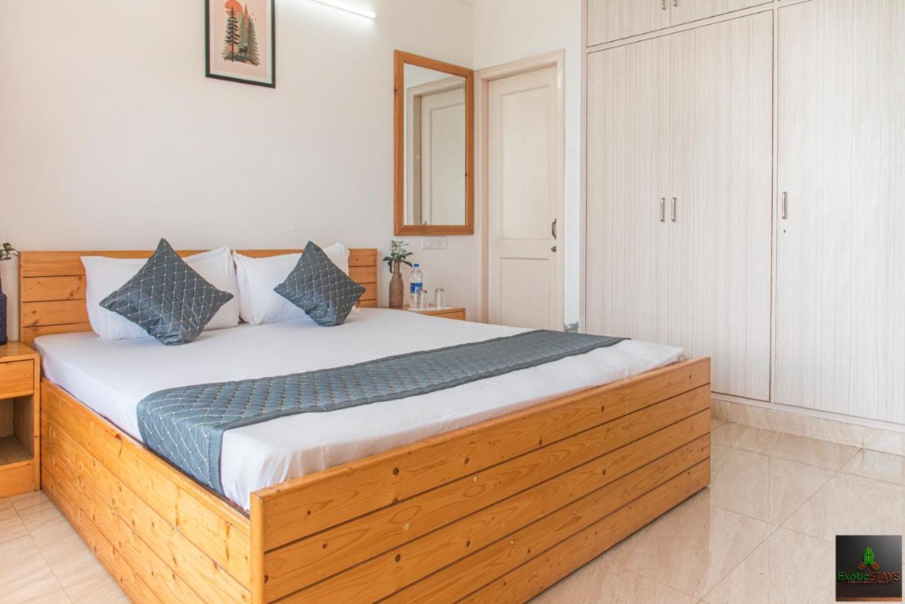 The Western Heights I Serviced Apartments I Pvt Balcony I Lift I Peacefull Area I Family Accomodation I Kasauli I By Exotic Stays Exterior photo