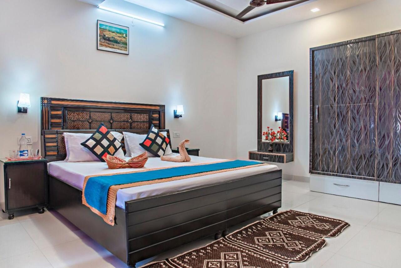 The Western Heights I Serviced Apartments I Pvt Balcony I Lift I Peacefull Area I Family Accomodation I Kasauli I By Exotic Stays Exterior photo